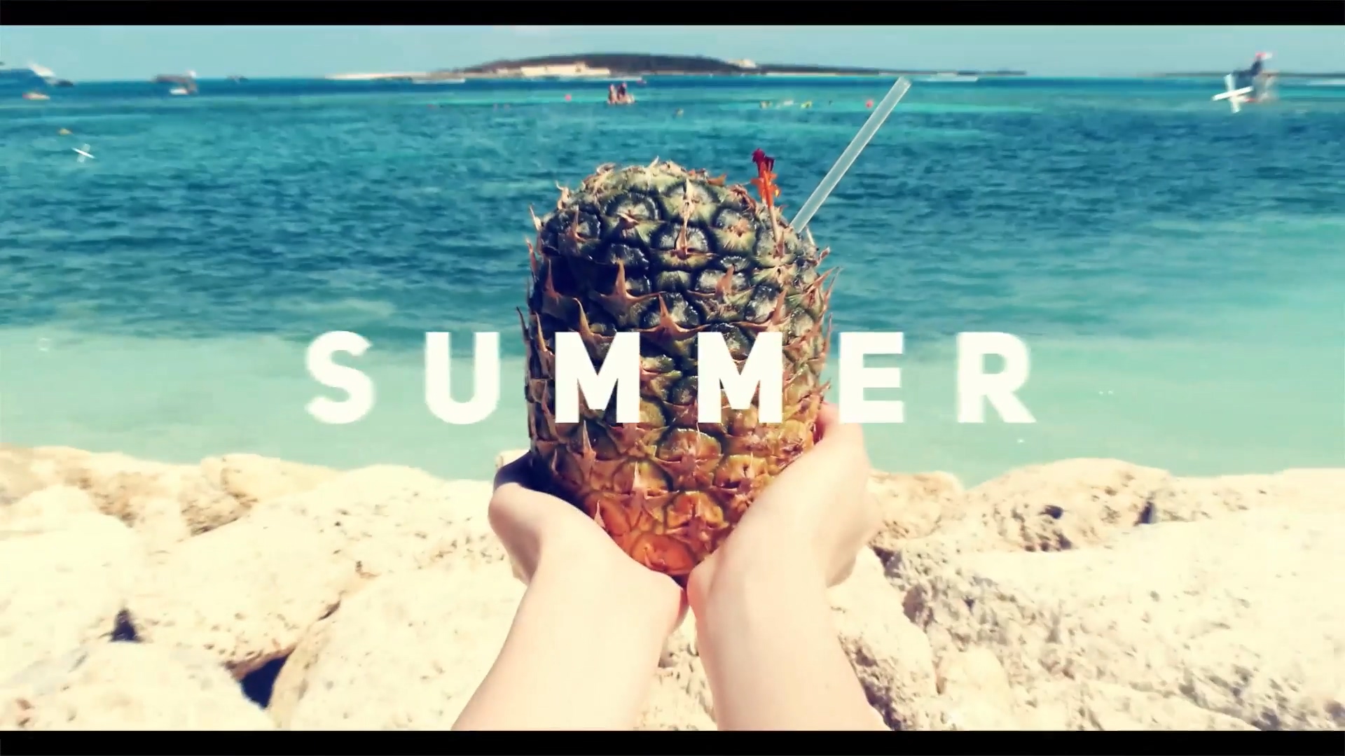 AE模板 - 夏日节奏感文字标题图片开场 Summer Typography Slideshow